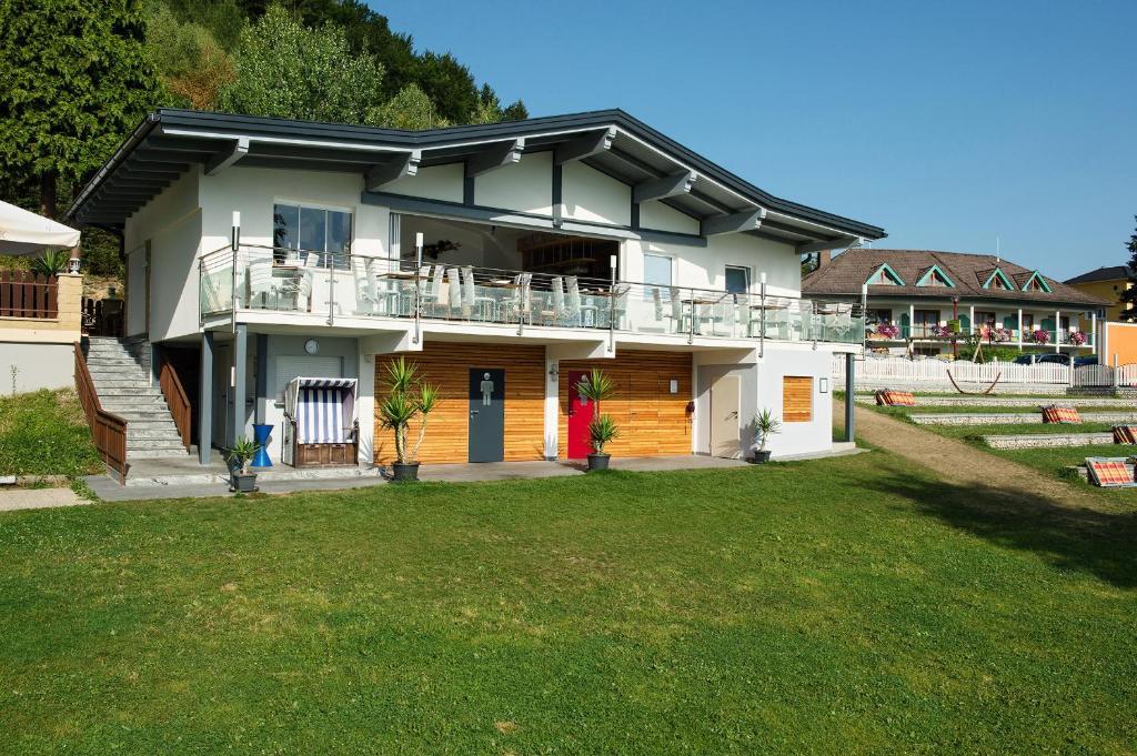 Seehotel Princes Sankt Kanzian am Klopeiner See Bagian luar foto